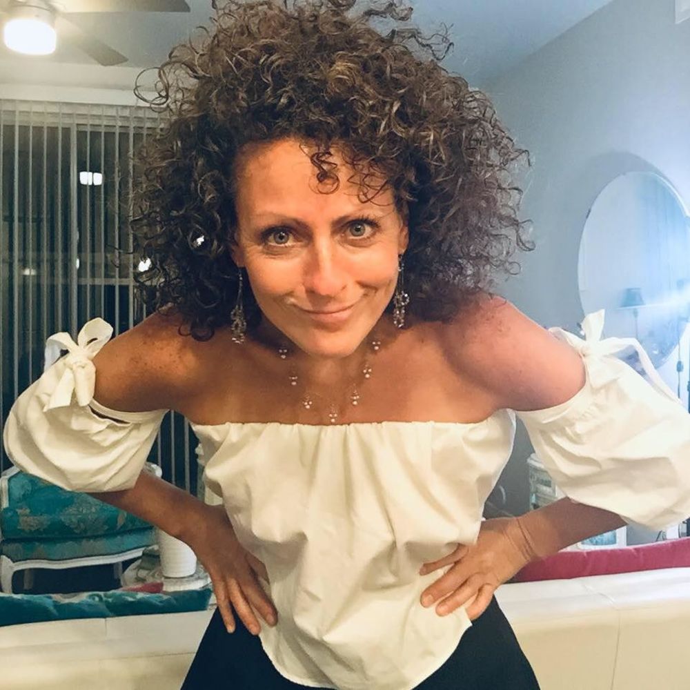 Meet your Posher, Joyce